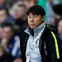 Tae-yong Shin – 48 años