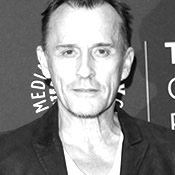 Robert Knepper
