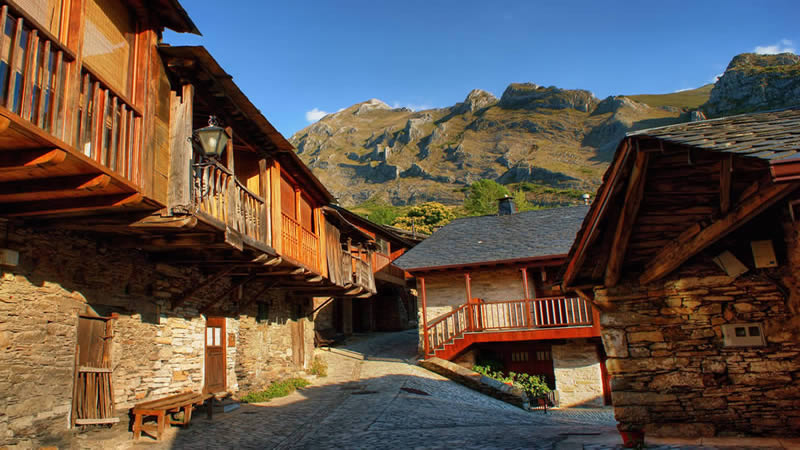 Peñalba de Santiago (León)