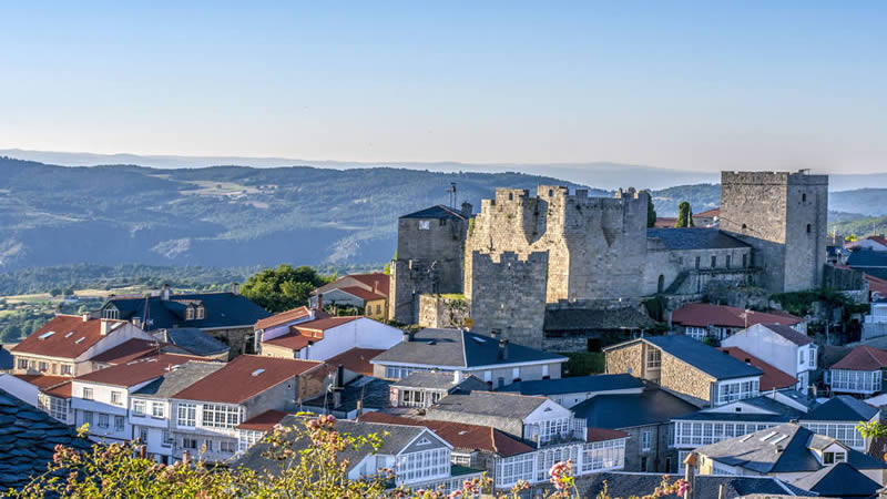 Castro Caldelas (Ourense)