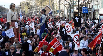 Más de 275.000 personas se manifiestan en Barcelona