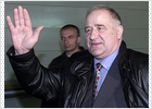 El ex jefe del Estado Mayor yugoslavo que dirigió las operaciones en Kosovo se entrega