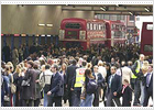 Una huelga de 24 horas en el metro de Londres colapsa por completo la ciudad