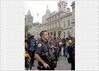 Mueren dos hombres en un tiroteo en la sede del Ayuntamiento de Nueva York
