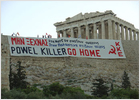 Powell suspende su viaje a Atenas mientras se celebran grandes manifestaciones en su contra