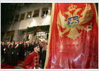 El Parlamento de Montenegro proclama oficialmente la independencia del país El Parlamento de Montenegro proclama oficialmente la independencia del país