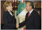 Clinton se reúne con Calderón para buscar una solución conjunta al narcotráfico
