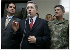 Uribe autoriza la mediación de la senadora Córdoba con las FARC