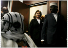 Clinton considera