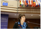 Ashton pasa su primera prueba ante el Parlamento Europeo