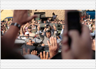 Miles de libaneses reciben a Ahmadineyad en las calles de Beirut