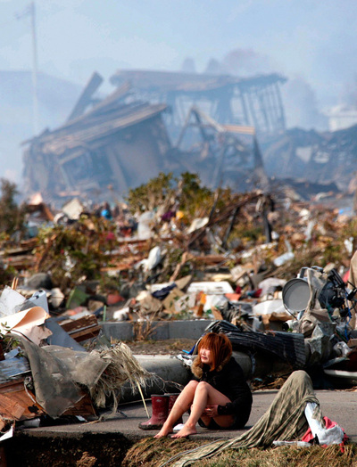 FOTOGALERIA: Lloro en medio de la destrucción