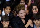 Dilma supera a Lula en apoyo popular en su primer año