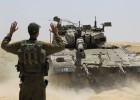 Israel despliega sus tanques en la frontera con Egipto
