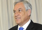 Piñera aumenta el gasto educativo para frenar la protesta estudiantil Piñera aumenta el gasto educativo para frenar la protesta estudiantil