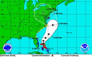 El huracán Sandy avanza directo hacia la costa Este de EE UU