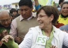 La alcaldesa de Lima planta cara a las mafias
