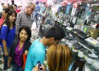 Venezuela lanza la guerra a la economía ‘negra’ tras devaluar