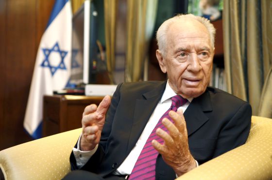 El presidente de Israel, Simón Peres, durante la entrevista mantenida con EL PAÍS el 13 de junio de 2013.