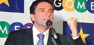 El precandidato José Antonio Gómez.