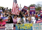 Miles de personas piden que se apruebe la reforma migratoria