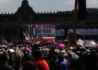 López Obrador amenaza a Peña Nieto con denunciarlo por traidor