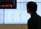 La Bolsa de Moscú se desploma y el rublo toca mínimos