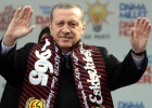 Erdogan impone un giro autoritario
