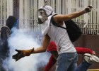 O despejo de um acampamento opositor em Caracas ressuscita os protestos