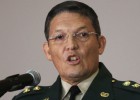 General libertado pelas FARC anuncia renúncia do Exército