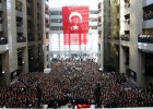 Mor a trets un dels dos assaltants a la seu de la Policia d’Istanbul