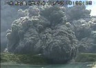 El volcán japonés Shindake entra en erupción