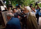 Cuatro senadores españoles visitan a los presos políticos de Maduro