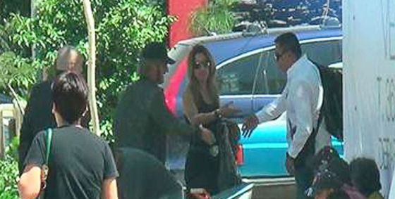 Del Castillo sirvió como traductora al español en el encuentro entre Sean Penn y El Chapo. En la imagen, ambos actores a su llegada a Guadalajara para encontrarse con el capo en Nayarit. Del Castillo sirvió como traductora al español en el encuentro entre Sean Penn y El Chapo. En la imagen, ambos actores a su llegada a Guadalajara para encontrarse con el capo en Nayarit.