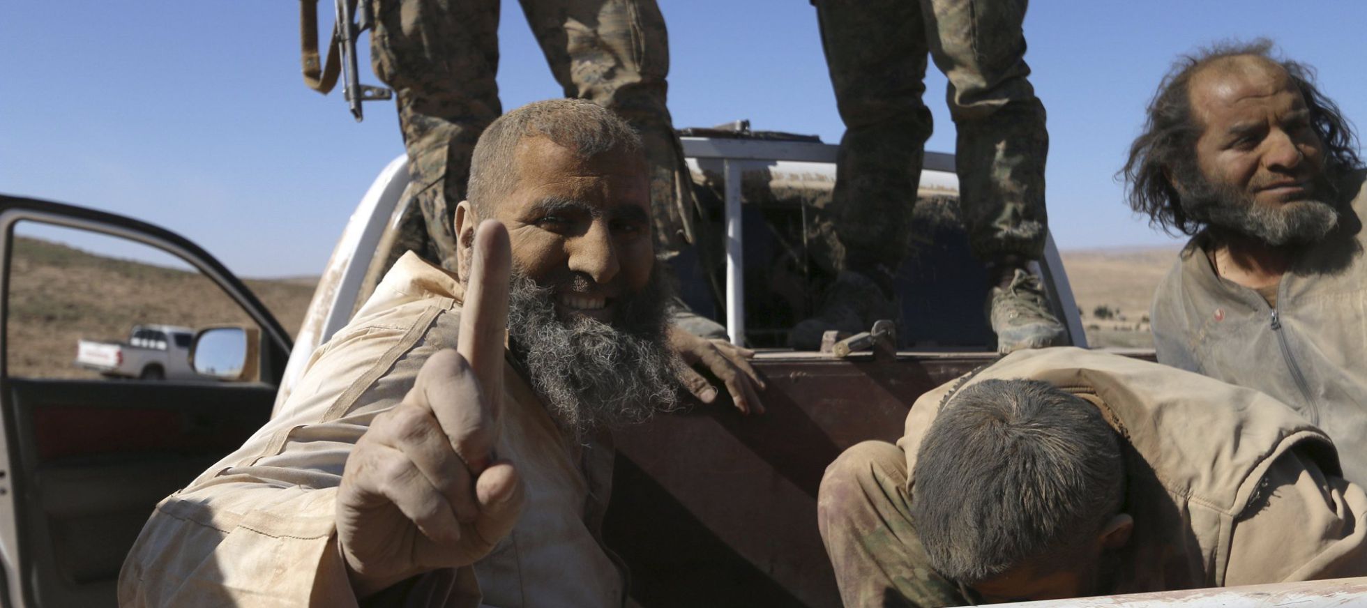 Prisioneros del Estado Islámico en manos de las milicias kurdas sirias. Prisioneros del Estado Islámico en manos de las milicias kurdas sirias.