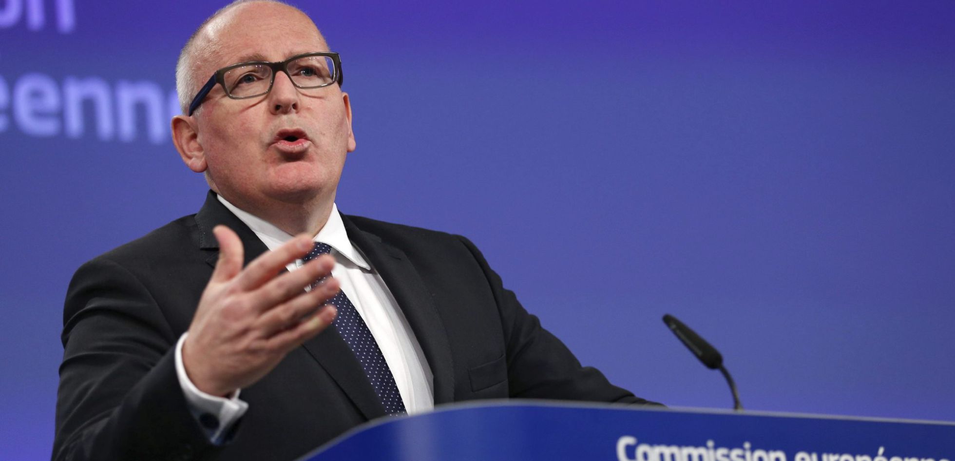 Frans Timmermans explica los detalles legales del pacto con Turquía. Frans Timmermans explica los detalles legales del pacto con Turquía.