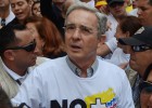 El uribismo marcha contra Santos sin lograr una movilización masiva