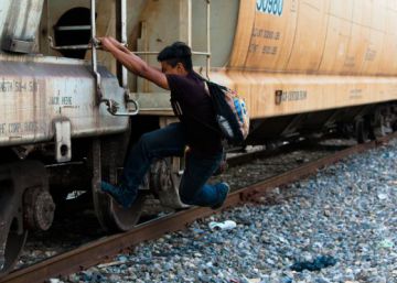 Soldados mexicanos liberan a 49 centroamericanos secuestrados