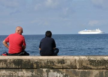 Un crucero vuelve a unir EE UU y Cuba tras más de medio siglo Un crucero vuelve a unir EE UU y Cuba tras más de medio siglo