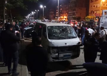 Ocho policías egipcios mueren en un ataque al sur de El Cairo