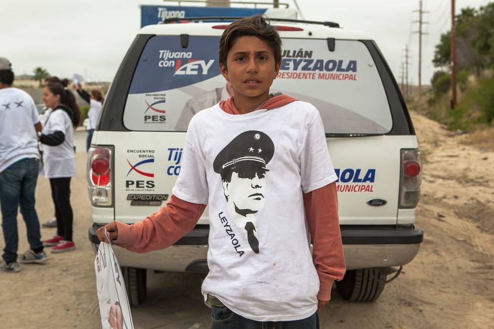 Un joven voluntario de la campaña de Leyzaola. Un joven voluntario de la campaña de Leyzaola.
