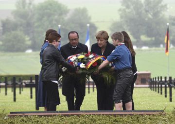 Merkel e Hollande alertam em Verdun, na França, contra os nacionalismos