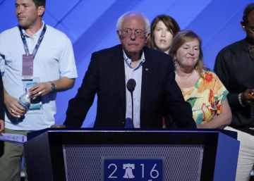 Clinton confía en Sanders para calmar a la izquierda demócrata