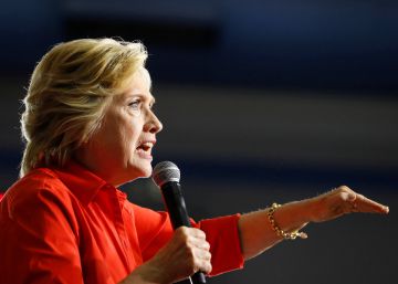 Hillary Clinton alerta sobre possível interferência russa a favor de Trump