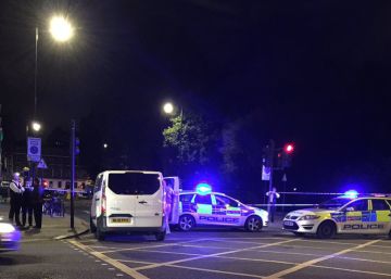 Uma mulher morta e cinco feridos após ataque com faca no centro de Londres