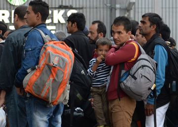 Alemania prevé la llegada este año de 300.000 refugiados Alemania prevé la llegada este año de 300.000 refugiados