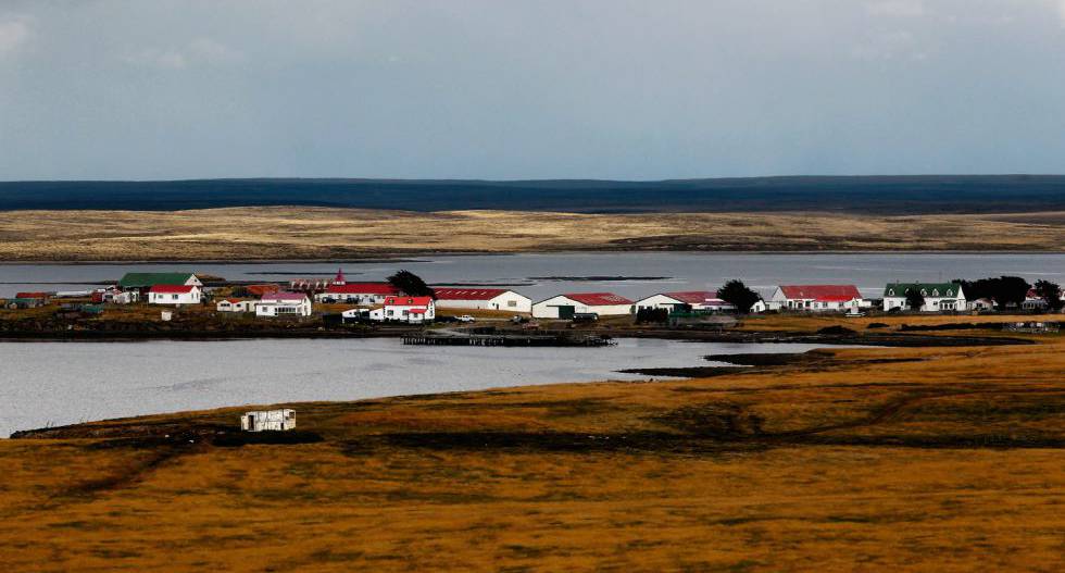 UKArgentina relations Theresa May seeks new approach to Falklands Islands dispute In English