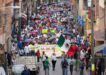 Miles de mexicanos se manifiestan contra la inseguridad