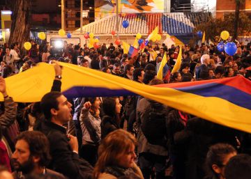 Colômbia oferece “cursos intensivos” de multipartidismo à Espanha Colômbia oferece “cursos intensivos” de multipartidismo à Espanha