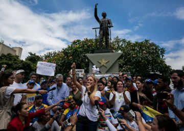 La oposición de Venezuela exhibe su fuerza en las calles La oposición de Venezuela exhibe su fuerza en las calles